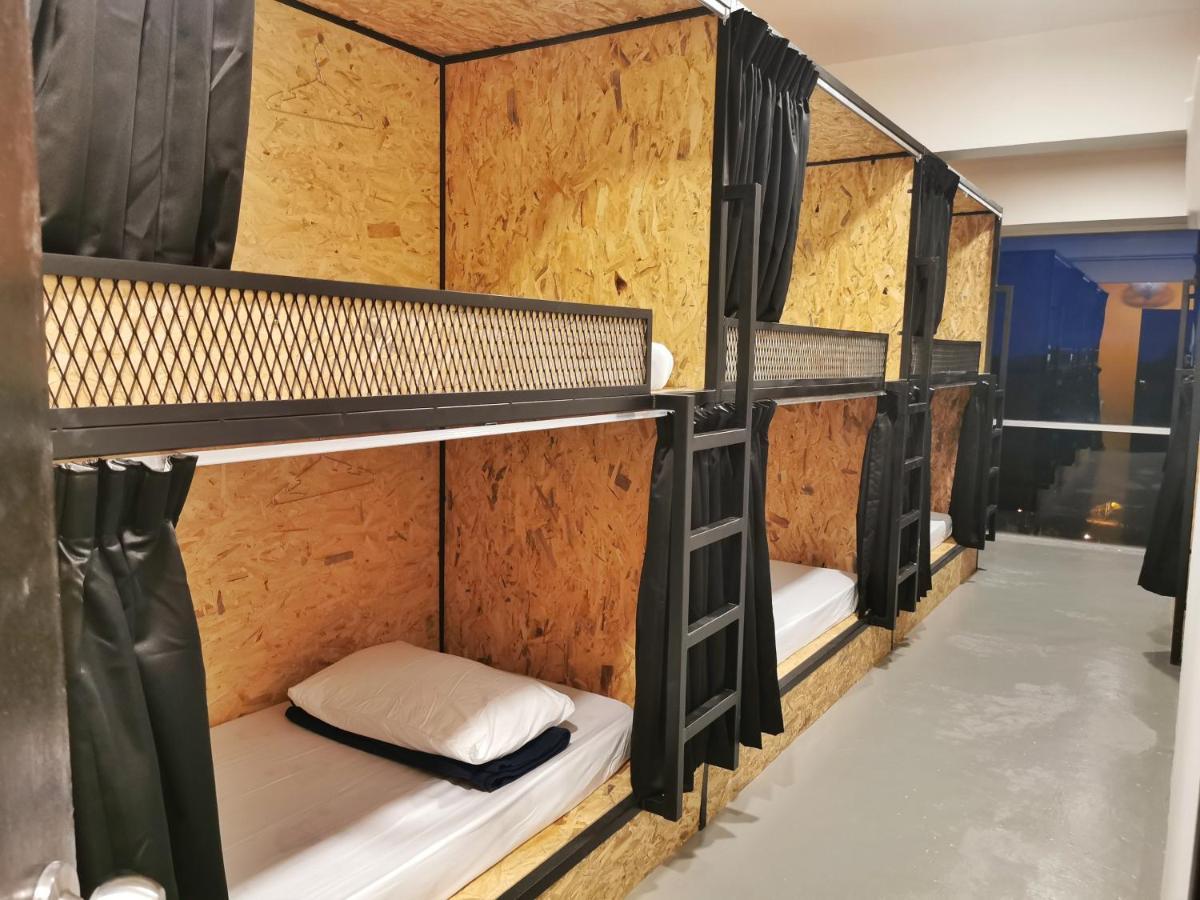 The Cocoon Capsule Hotel Cameron Highlands Exterior foto