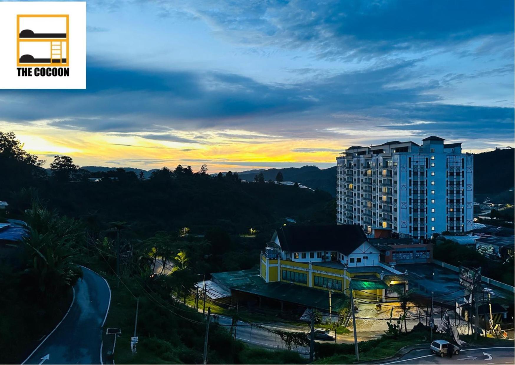 The Cocoon Capsule Hotel Cameron Highlands Exterior foto